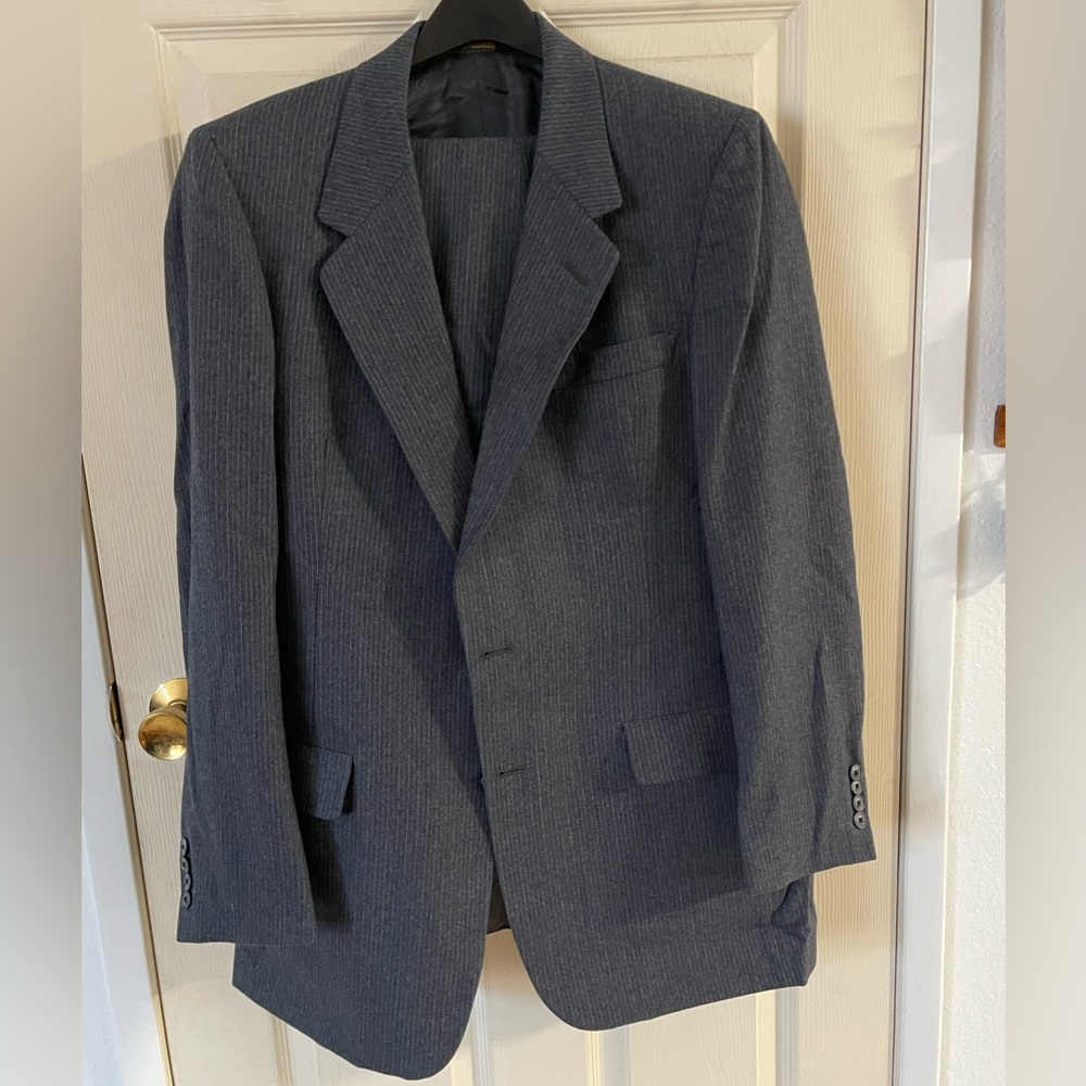 Hart Schaffner Marx Christian Dior Pinstripe Suit 40L 36x30 USA Made blue